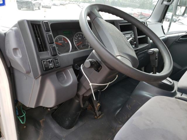 JALE5W163H7902169 - 2017 ISUZU NQR WHITE photo 8