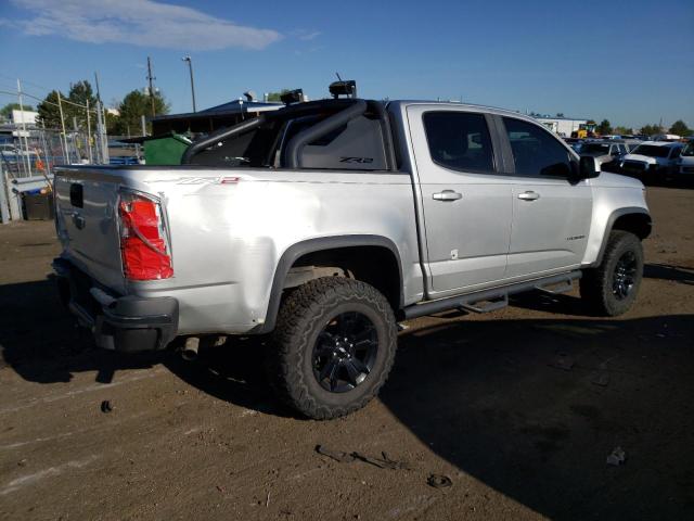 1GCGTEEN6J1223209 - 2018 CHEVROLET COLORADO ZR2 SILVER photo 3