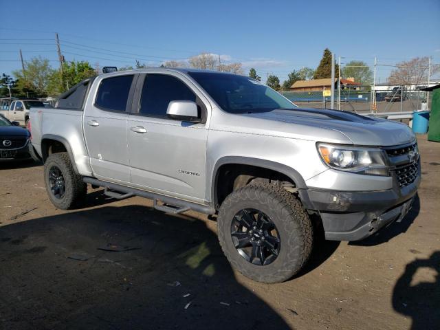 1GCGTEEN6J1223209 - 2018 CHEVROLET COLORADO ZR2 SILVER photo 4