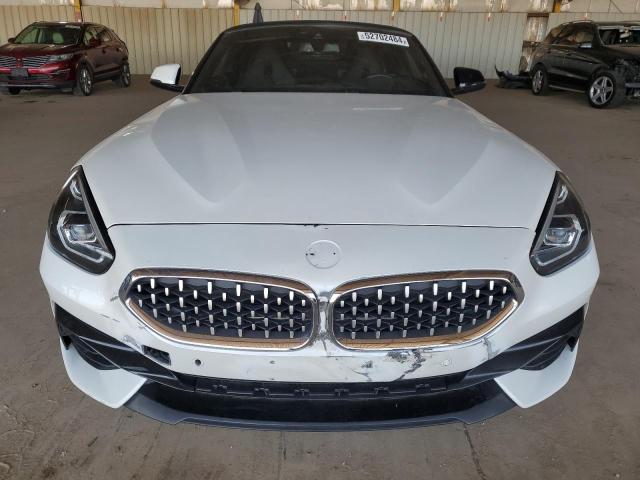 WBAHF3C01MWX24942 - 2021 BMW Z4 SDRIVE30I WHITE photo 5