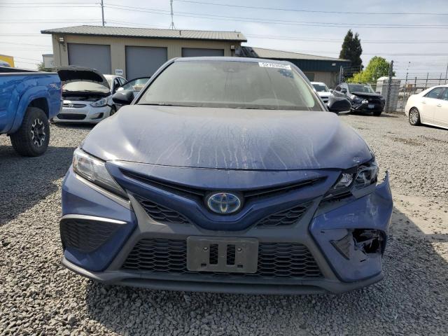 4T1T31AK1PU052164 - 2023 TOYOTA CAMRY SE NIGHT SHADE BLUE photo 5