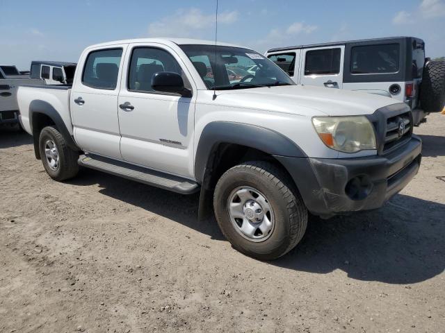 5TEJU62N17Z377709 - 2007 TOYOTA TACOMA DOUBLE CAB PRERUNNER WHITE photo 4