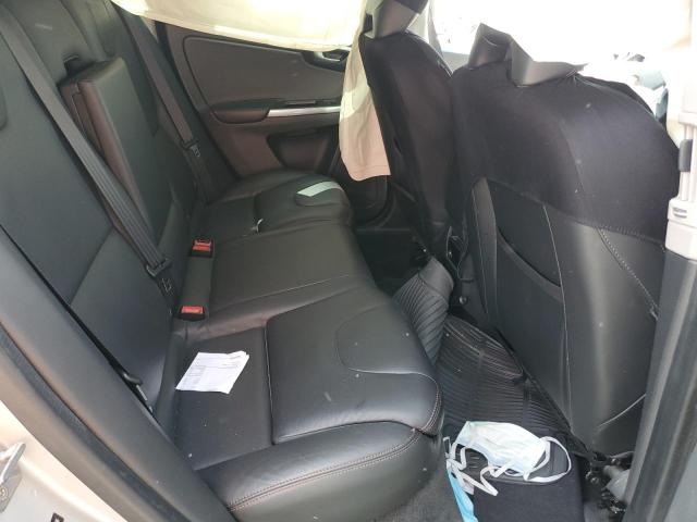 YV440MDR0H2087896 - 2017 VOLVO XC60 T5 DYNAMIC ვერცხლისფერი ფოტო 11