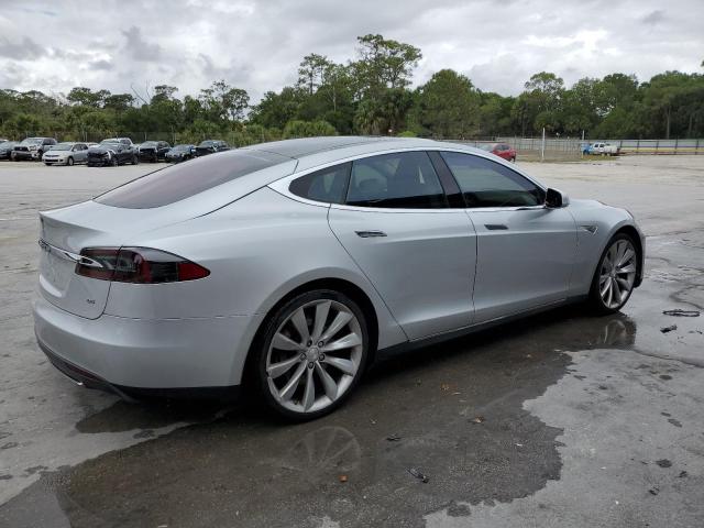 5YJSA1CN7DFP16372 - 2013 TESLA MODEL S Gümüş foto 3