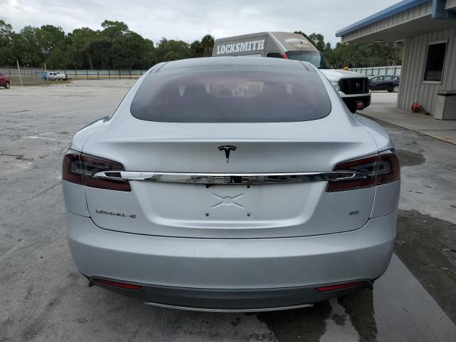 5YJSA1CN7DFP16372 - 2013 TESLA MODEL S SILVER photo 6