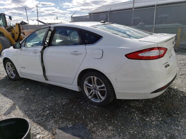 3FA6P0LU5FR271011 - 2015 FORD FUSION SE HYBRID WHITE photo 2