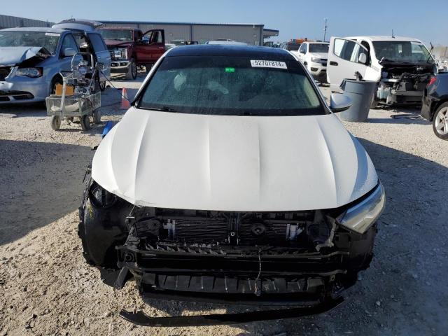 3VWCB7BU2KM246187 - 2019 VOLKSWAGEN JETTA S WHITE photo 5