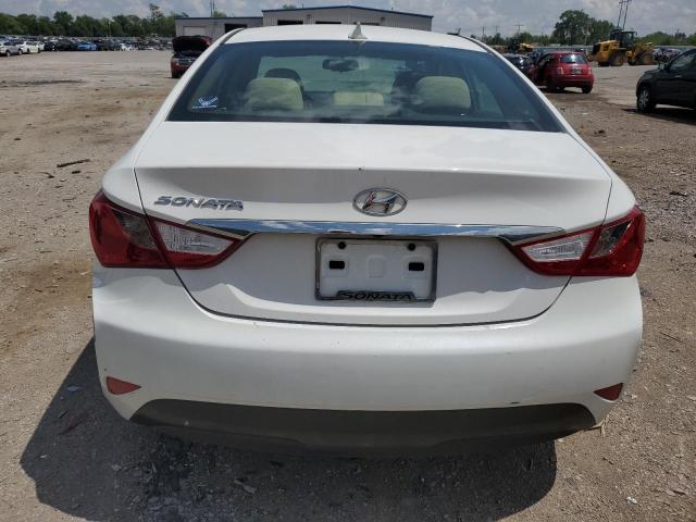 5NPEB4AC7EH875439 - 2014 HYUNDAI SONATA GLS WHITE photo 6