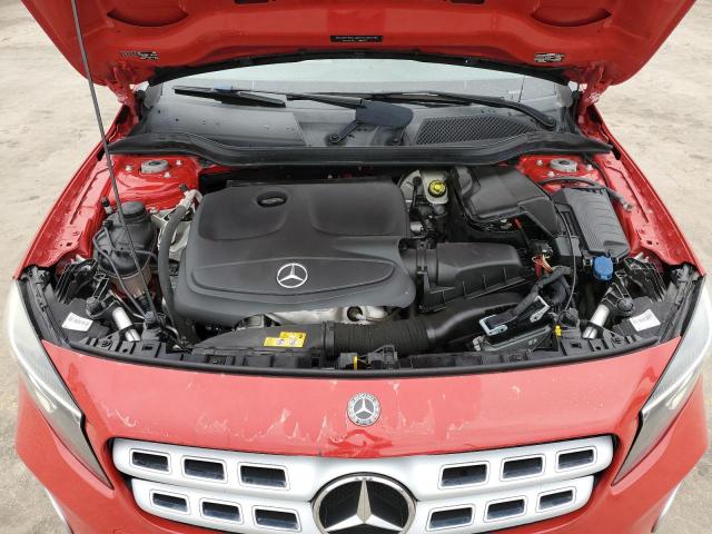 WDCTG4EB6JJ448078 - 2018 MERCEDES-BENZ GLA 250 RED photo 11