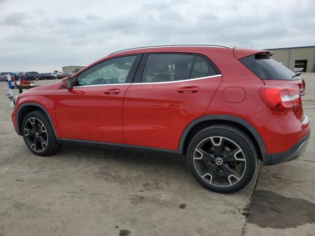 WDCTG4EB6JJ448078 - 2018 MERCEDES-BENZ GLA 250 RED photo 2