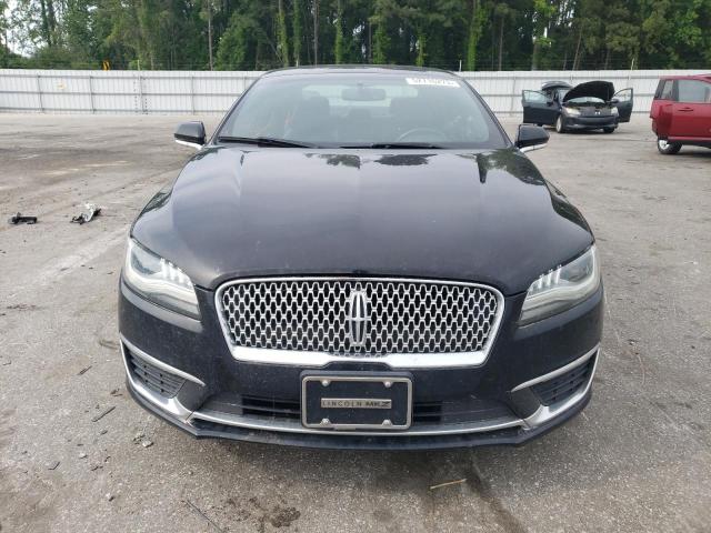 3LN6L5E95HR603930 - 2017 LINCOLN MKZ RESERVE შავი ფოტო 5