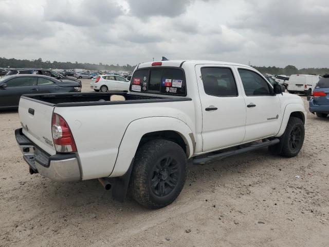 5TFJU4GN4FX076581 - 2015 TOYOTA TACOMA DOUBLE CAB PRERUNNER WHITE photo 3