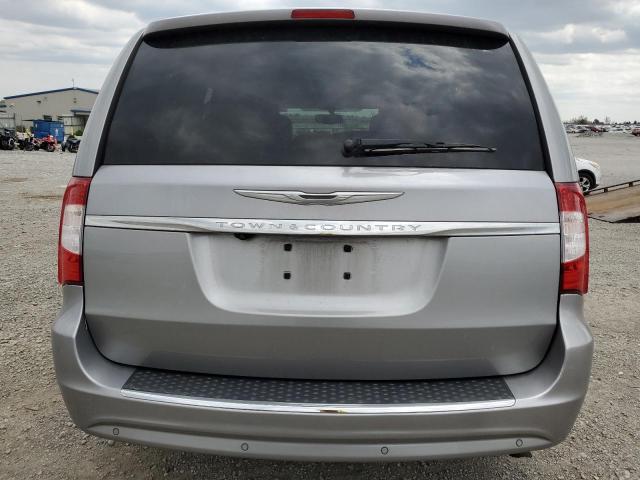 2C4RC1CG6FR754936 - 2015 CHRYSLER TOWN & COU TOURING L SILVER photo 6