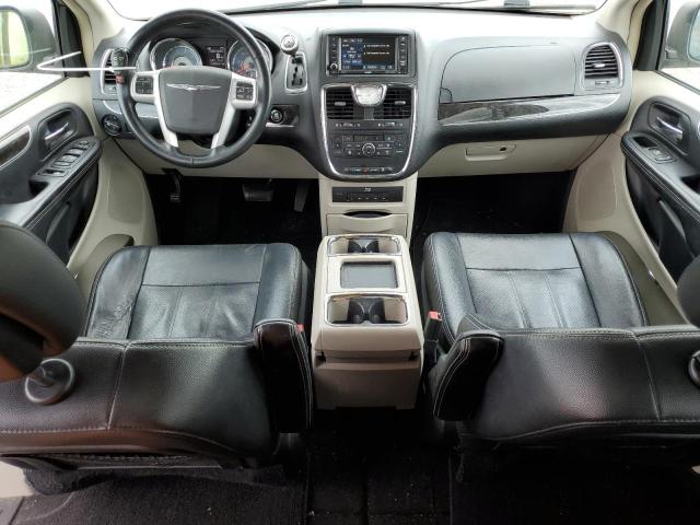 2C4RC1CG6FR754936 - 2015 CHRYSLER TOWN & COU TOURING L SILVER photo 8