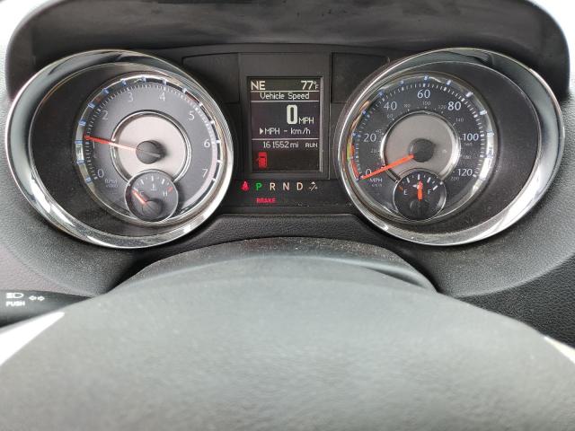 2C4RC1CG6FR754936 - 2015 CHRYSLER TOWN & COU TOURING L SILVER photo 9