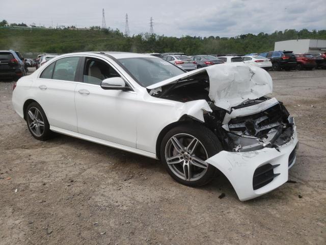 WDDZF4KB1JA305777 - 2018 MERCEDES-BENZ E 300 4MATIC WHITE photo 4