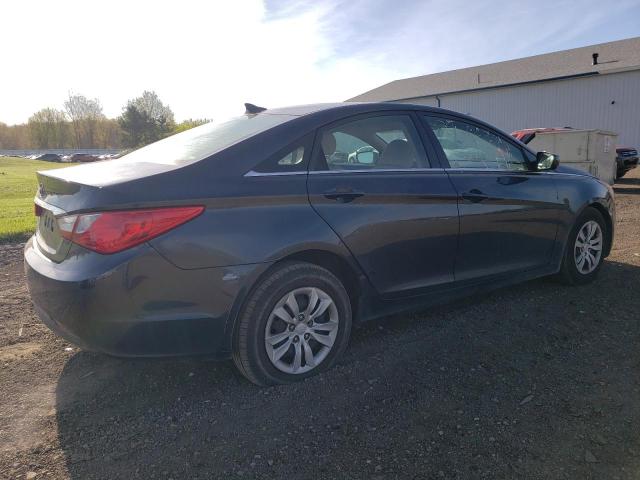 5NPEB4AC9DH508881 - 2013 HYUNDAI SONATA GLS BLUE photo 3