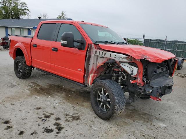 1FTEW1EP9HKE51136 - 2017 FORD F150 SUPERCREW RED photo 4