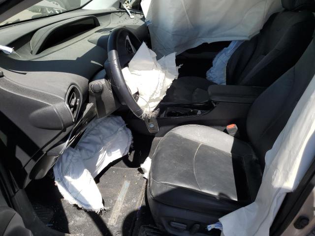 JTDKARFP6J3092164 - 2018 TOYOTA PRIUS PRIM 银色 照片 7