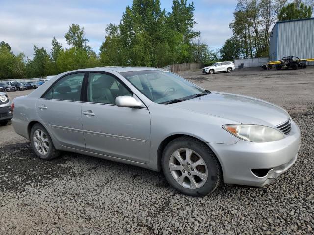 4T1BF30K66U114737 - 2006 TOYOTA CAMRY LE SILVER photo 4