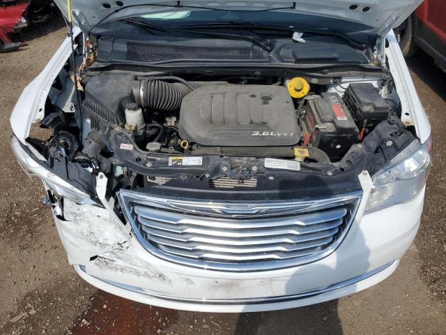 2C4RC1CG9FR610961 - 2015 CHRYSLER TOWN & COU TOURING L WHITE photo 12