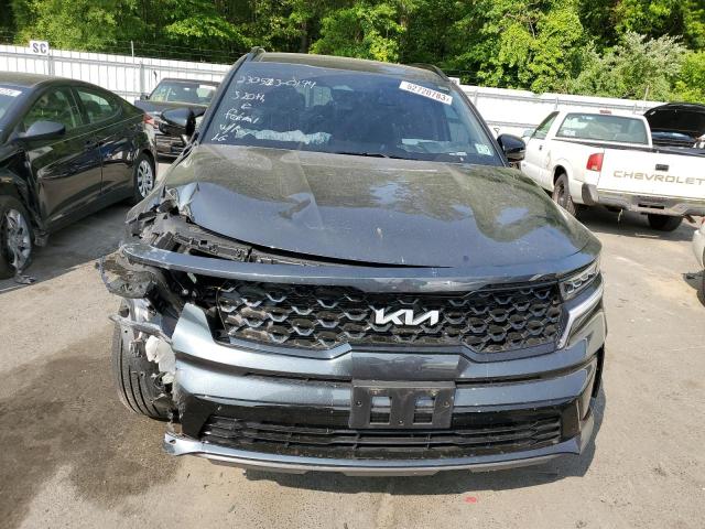 5XYRL4LC3NG106441 - 2022 KIA SORENTO S GRAY photo 5