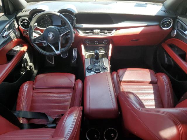 ZASFAKNN4J7B79702 - 2018 ALFA ROMEO STELVIO TI SPORT GRAY photo 8