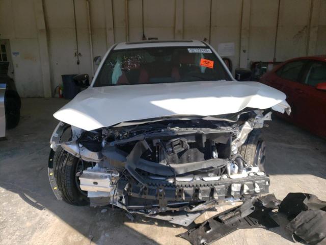 5J8YE1H09NL005543 - 2022 ACURA MDX A-SPEC WHITE photo 5