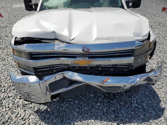 1GC2CUEG8FZ106519 - 2015 CHEVROLET SILVERADO C2500 HEAVY DUTY WHITE photo 12