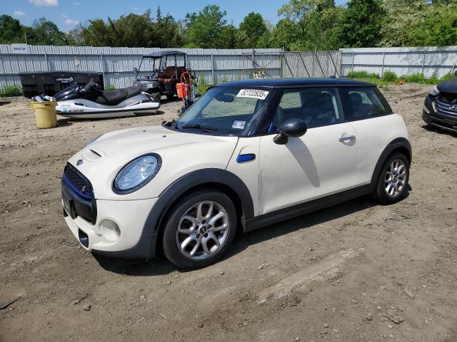 2014 MINI COOPER S, 