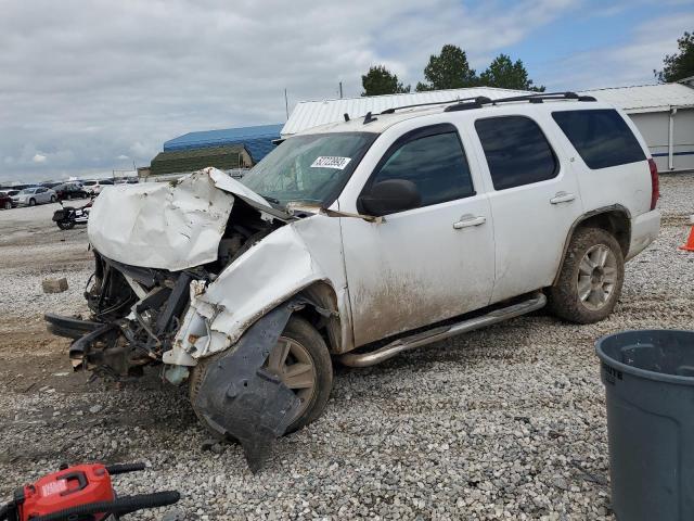 1GNSKAE0XBR276998 - 2011 CHEVROLET TAHOE K1500 LS WHITE photo 1