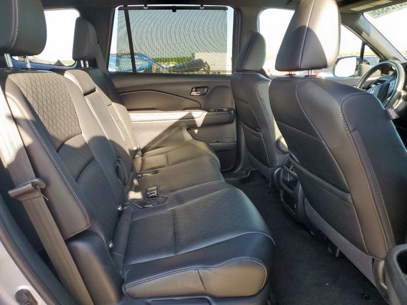 5FNYF7H55LB000804 - 2020 HONDA PASSPORT EXL SILVER photo 11