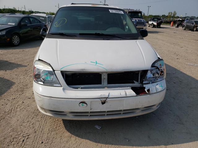 2FMZA52226BA42432 - 2006 FORD FREESTAR SEL WHITE photo 5