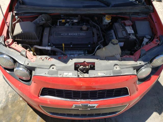 1G1JA5SH8F4219932 - 2015 CHEVROLET SONIC LS RED photo 11