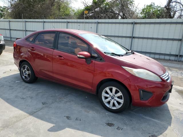 3FADP4BJ0DM207815 - 2013 FORD FIESTA SE RED photo 4