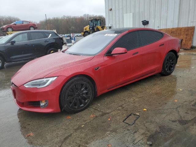 5YJSA1E24GF153482 - 2016 TESLA MODEL S RED photo 1