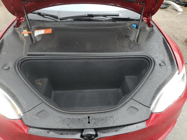 5YJSA1E24GF153482 - 2016 TESLA MODEL S RED photo 11