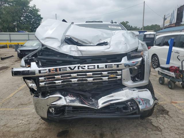 1GC4YTEY1NF331930 - 2022 CHEVROLET SILVERADO K3500 LT SILVER photo 5