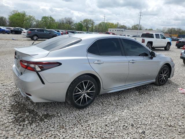 4T1G11BK5RU112553 - 2024 TOYOTA CAMRY SE NIGHT SHADE SILVER photo 3