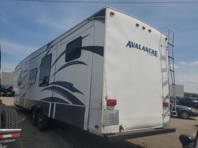 4YDF36021EE760340 - 2014 KEYSTONE AVALANCHE ორფეროვანი ფოტო 3