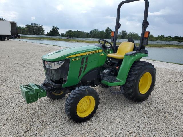 1LV3038EEJJ122063 - 2018 JOHN DEERE 3038E GREEN photo 2