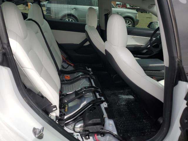 5YJ3E1EA7MF920494 - 2021 TESLA MODEL 3 白色 照片 10