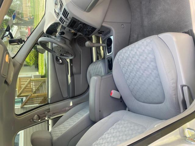 1G1ZT64895F338527 - 2005 CHEVROLET MALIBU MAXX LS SILVER photo 5