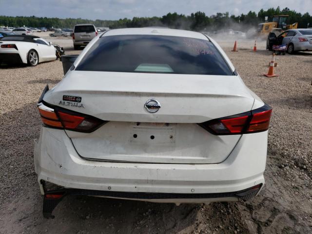 1N4BL4BV1LN315421 - 2020 NISSAN ALTIMA S WHITE photo 6