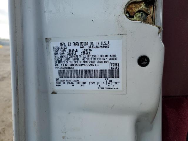 1LNLM81W0PY639411 - 1993 LINCOLN TOWN CAR EXECUTIVE WHITE photo 12