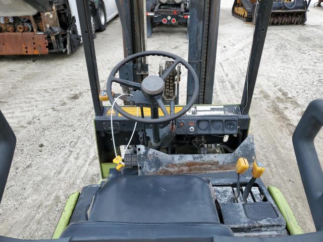 G138MC1876405FA - 1986 FORK FORKLIFT GREEN photo 5