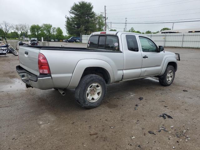 5TEUU42N26Z211456 - 2006 TOYOTA TACOMA ACCESS CAB SILVER photo 3