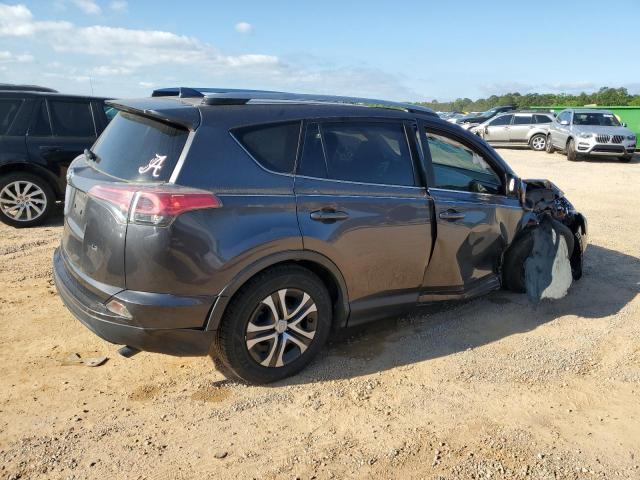 JTMZFREV9JJ725154 - 2018 TOYOTA RAV4 LE ნაცრისფერი ფოტო 3