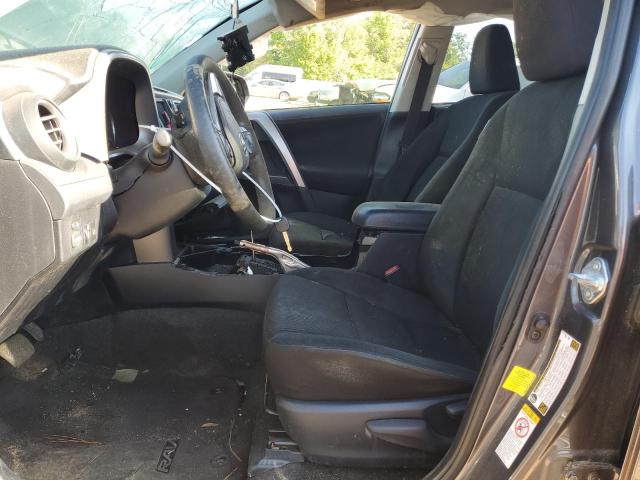 JTMZFREV9JJ725154 - 2018 TOYOTA RAV4 LE ნაცრისფერი ფოტო 7