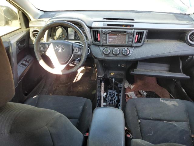 JTMZFREV9JJ725154 - 2018 TOYOTA RAV4 LE ნაცრისფერი ფოტო 8